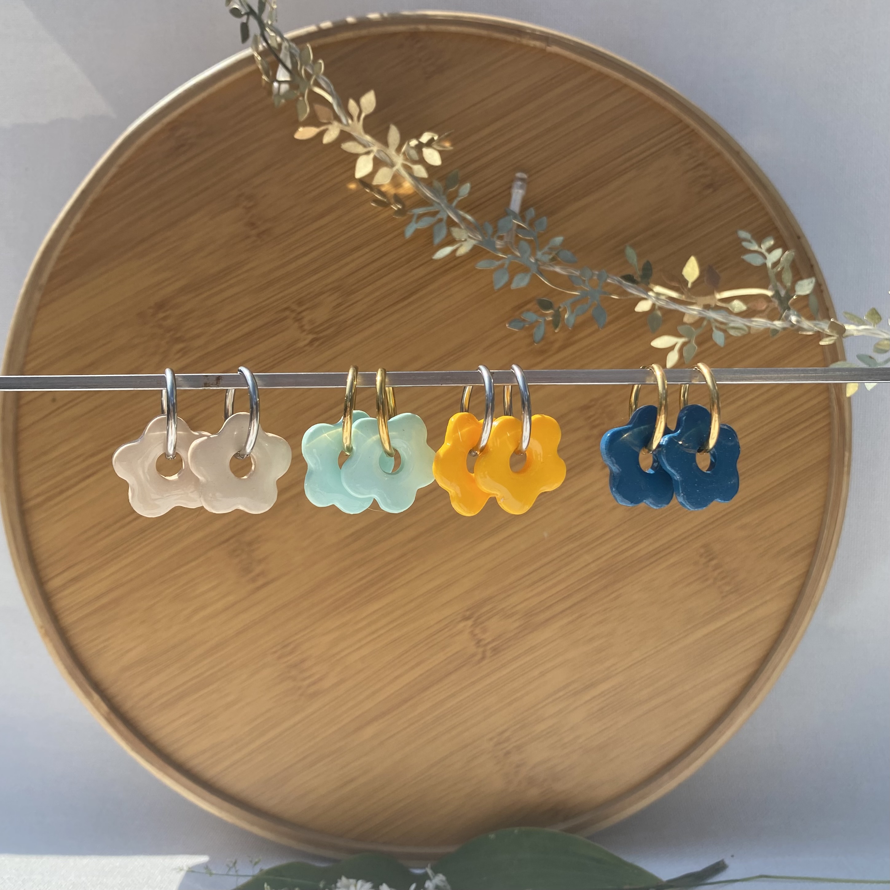 Boucles d'oreilles « Sophie » - Pampilles en forme de fleurs